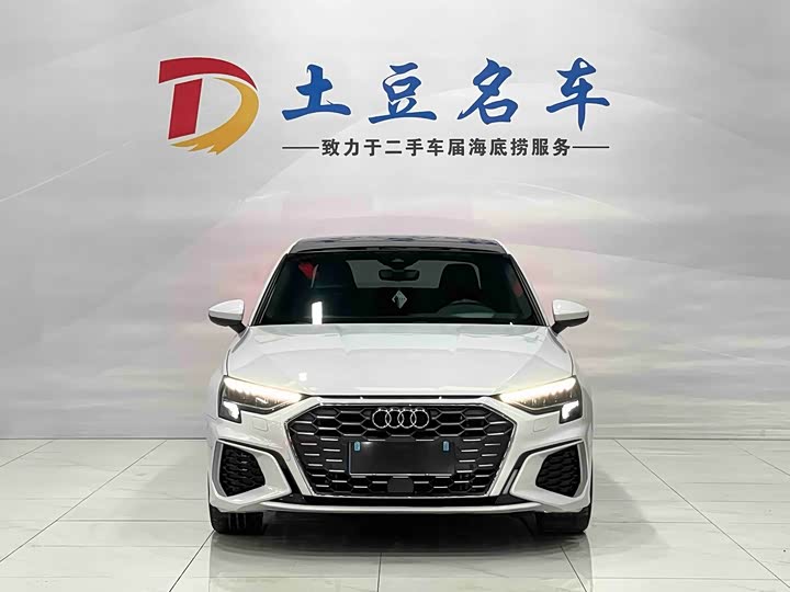 Фото 2 - Audi A3