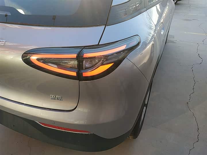 Фото 8 - Geely Galaxy Geome