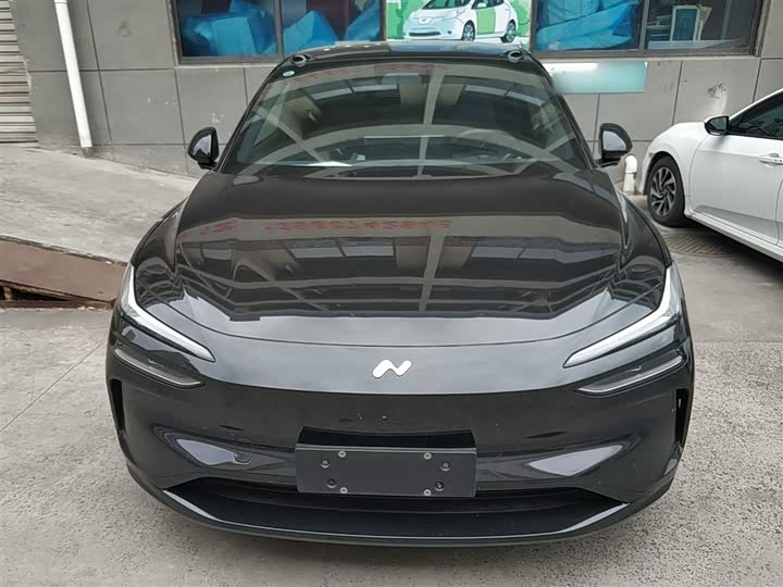 Фото 3 - Nio Onvo L60