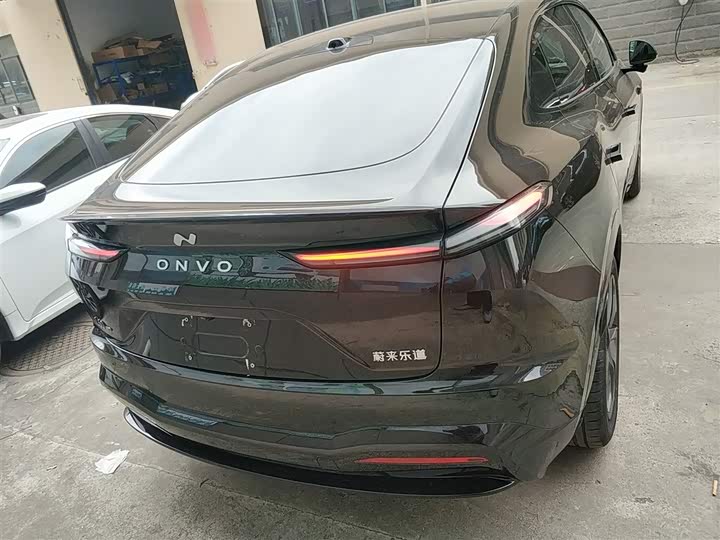 Фото 6 - Nio Onvo L60