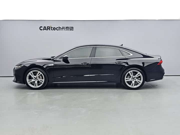 Фото 3 - Audi A7L