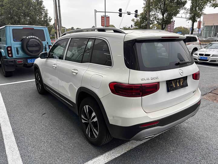 Фото 5 - Mercedes-Benz GLB-Class