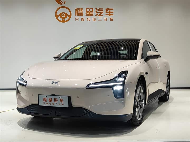 Фото 1 - XPeng Mona M03