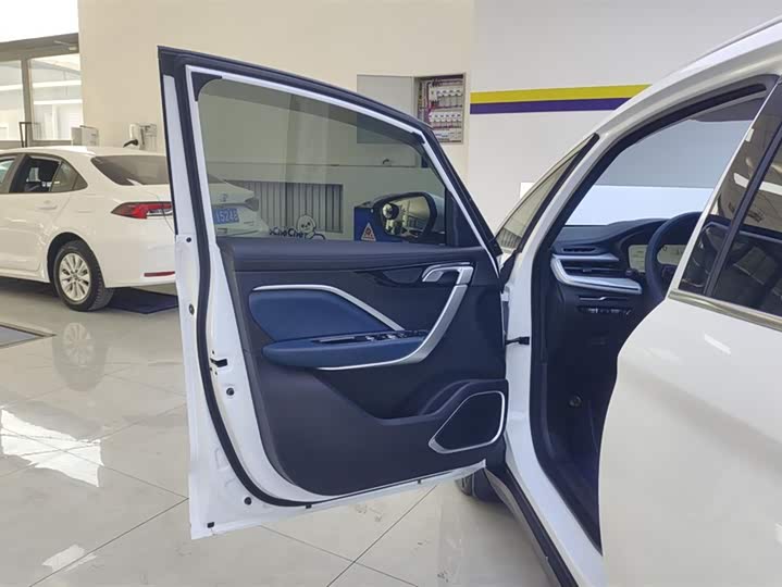 Фото 7 - Geely Jiaji