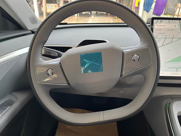 Фото 8 - XPeng Mona M03