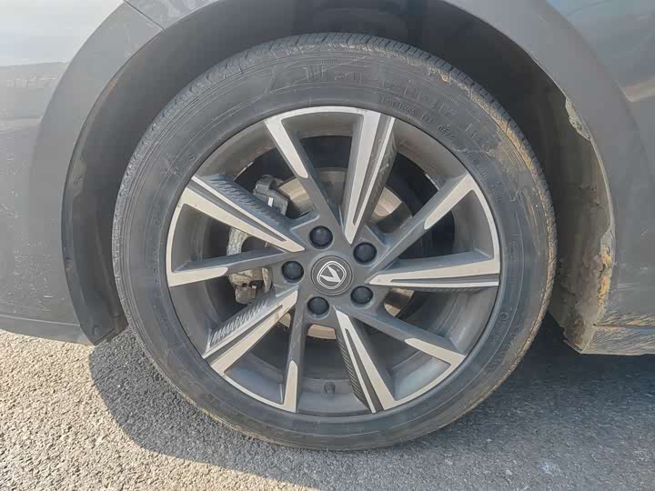 Фото 5 - Changan Eado Plus