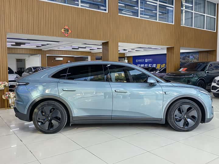 Фото 4 - Nio Onvo L60