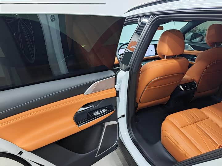 Фото 5 - XPeng G9