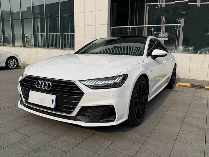 Фото 1 - Audi A7