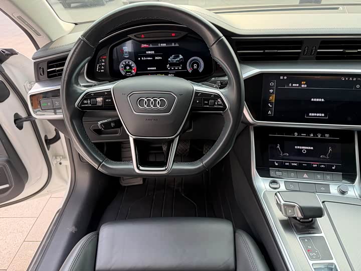Фото 9 - Audi A7
