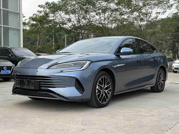 Фото 1 - BYD Seal 07 DM-i Hybrid