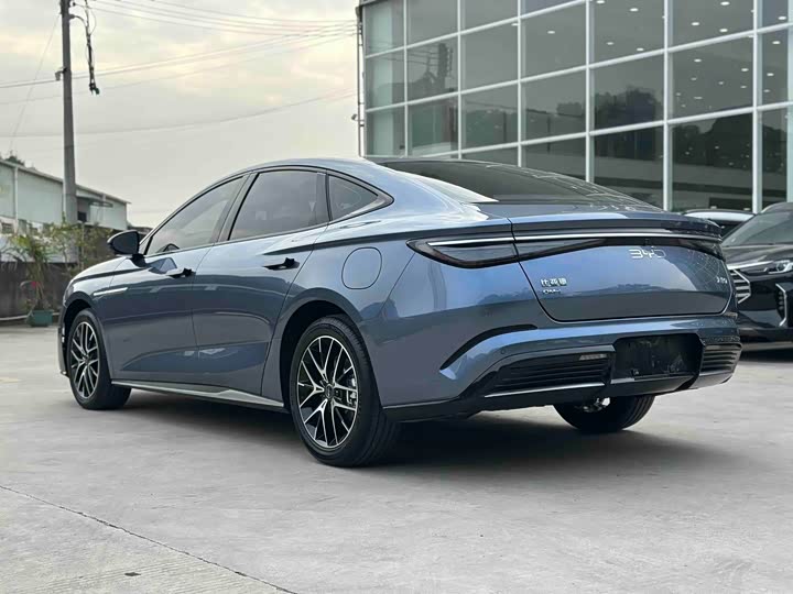 Фото 4 - BYD Seal 07 DM-i Hybrid