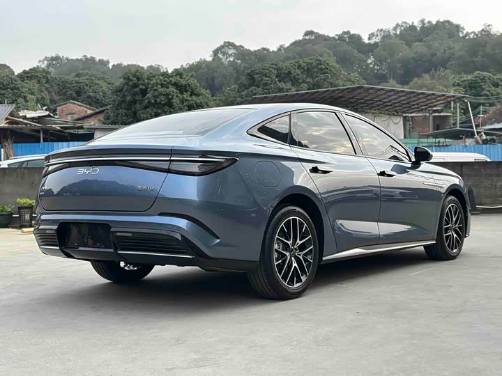 Фото 6 - BYD Seal 07 DM-i Hybrid