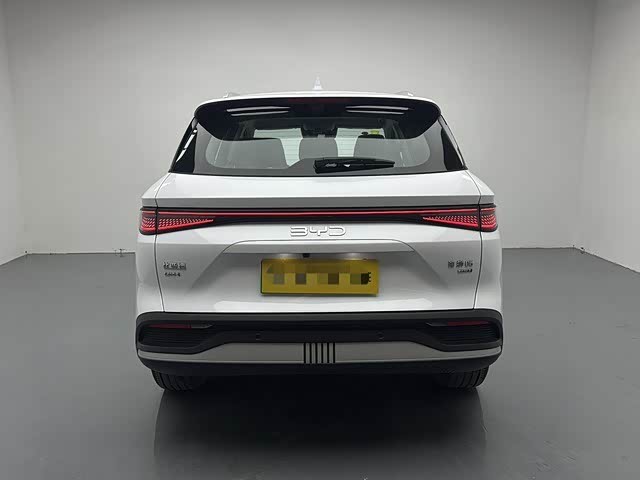 Фото 8 - BYD Sea Lion 05 DM-i Hybrid