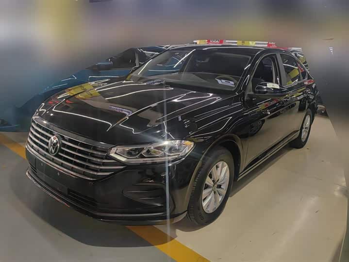 Фото 1 - Volkswagen Lavida