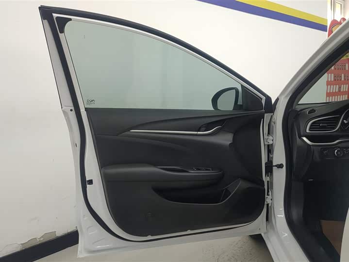 Фото 7 - Buick Excelle GT