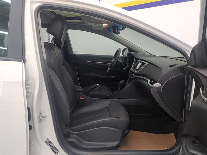 Фото 8 - Buick Excelle GT