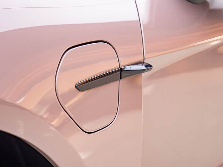 Фото 7 - Porsche Taycan