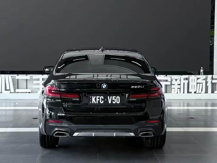 Фото 5 - BMW 5 Series
