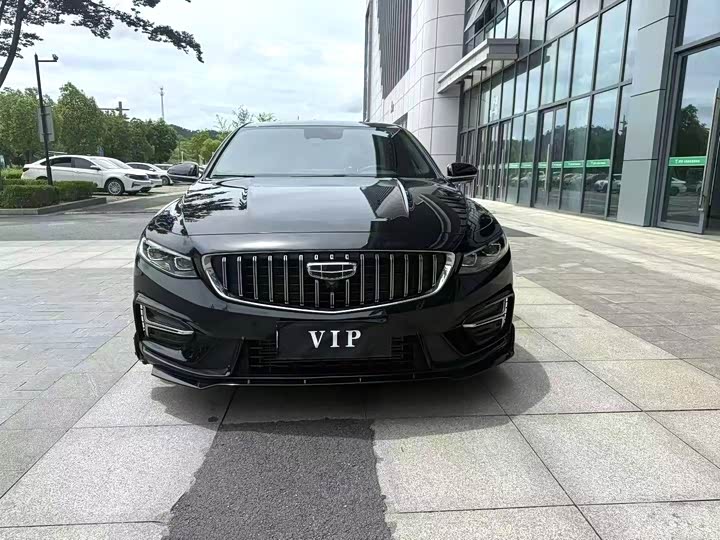 Фото 2 - Geely Preface