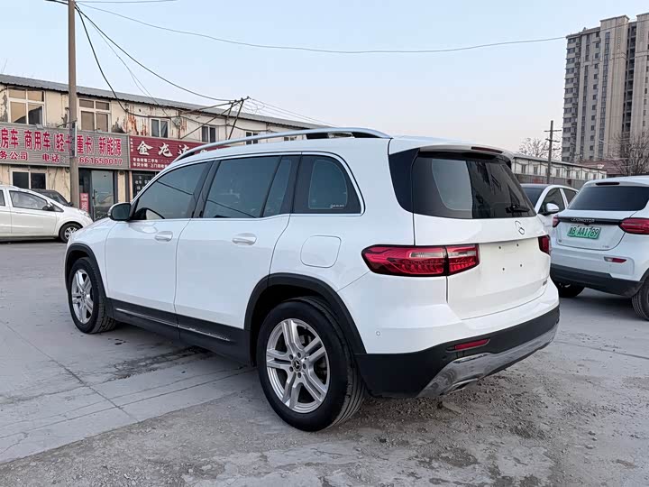 Фото 4 - Mercedes-Benz GLB-Class