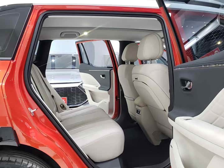 Фото 9 - GAC Aion V