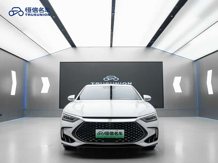 Фото 3 - BYD Han