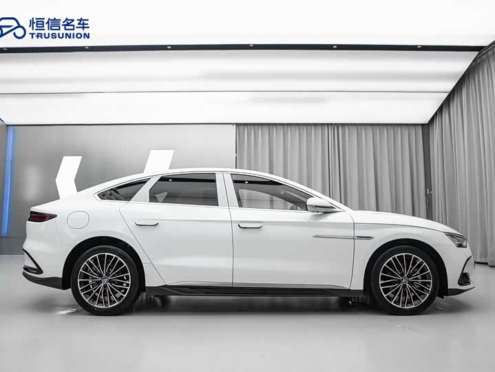 Фото 4 - BYD Han