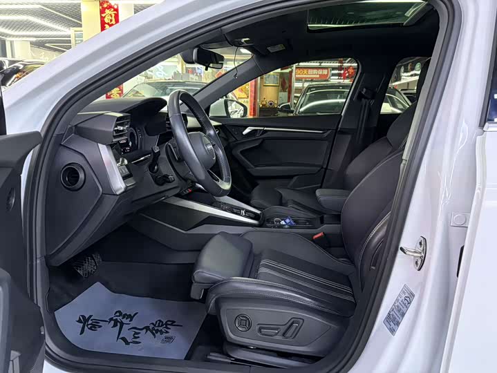 Фото 5 - Audi A3