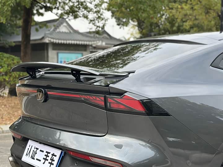 Фото 7 - Changan UNI-V