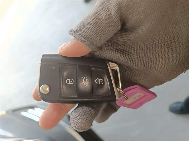 Фото 9 - Volkswagen Tayron