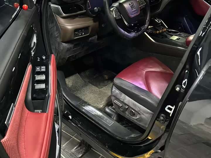 Фото 4 - Toyota Crown Kluger