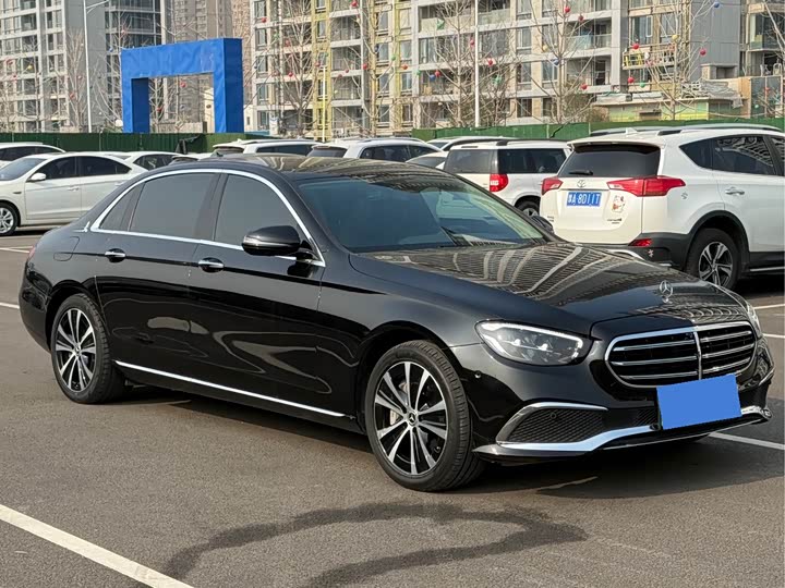 Фото 3 - Mercedes-Benz E-Class Hybrid