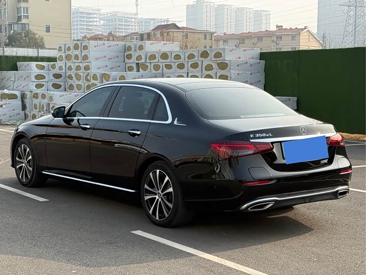 Фото 9 - Mercedes-Benz E-Class Hybrid