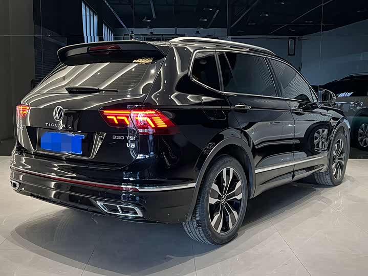 Фото 5 - Volkswagen Tiguan L Pro