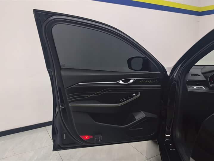 Фото 7 - Geely Preface