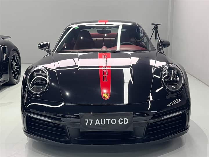 Фото 2 - Porsche 911