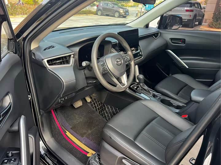 Фото 7 - Toyota Frontlander