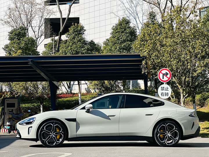 Фото 6 - Xiaomi SU7