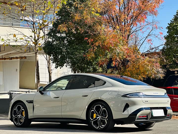 Фото 8 - Xiaomi SU7