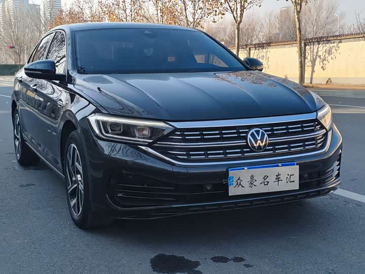 Фото 3 - Volkswagen Sagitar L