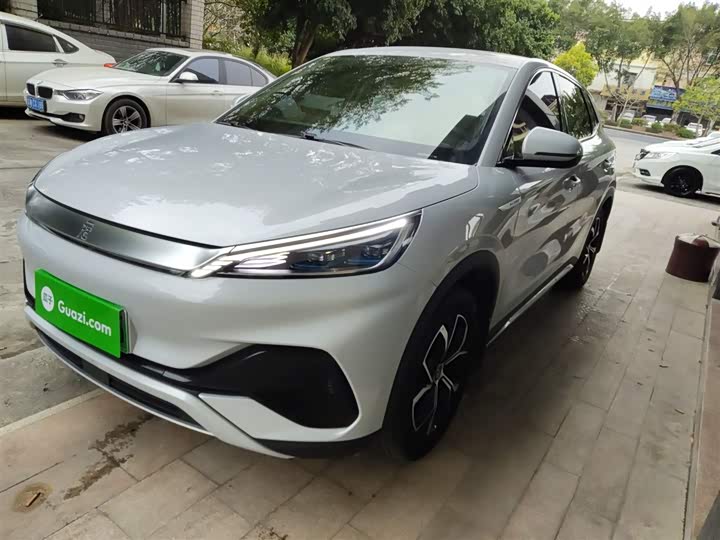 Фото 2 - BYD Yuan Plus