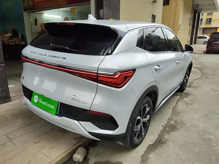 Фото 7 - BYD Yuan Plus