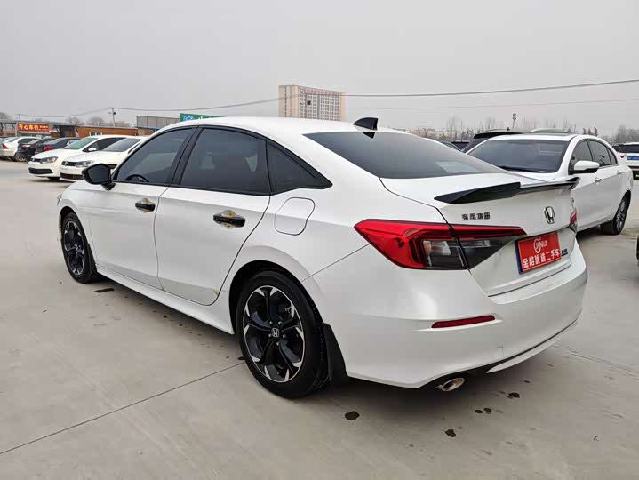 Фото 6 - Honda Civic