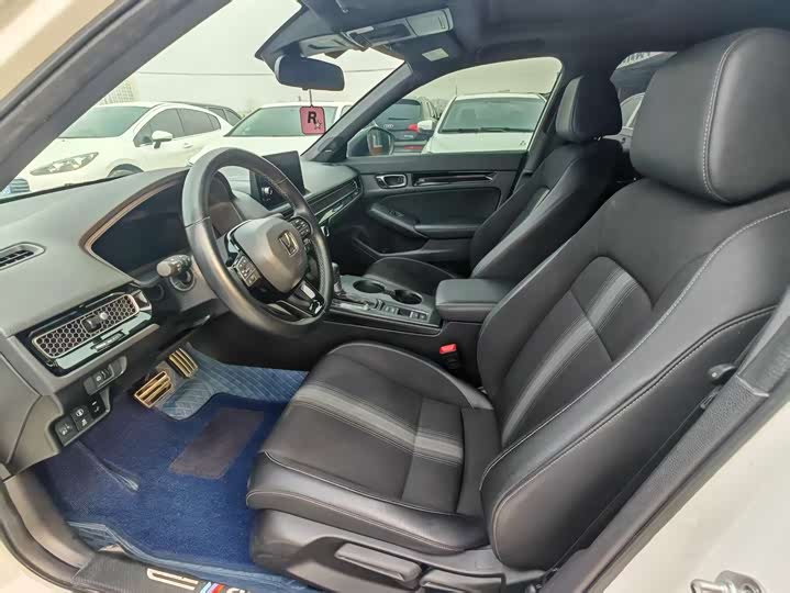 Фото 7 - Honda Civic