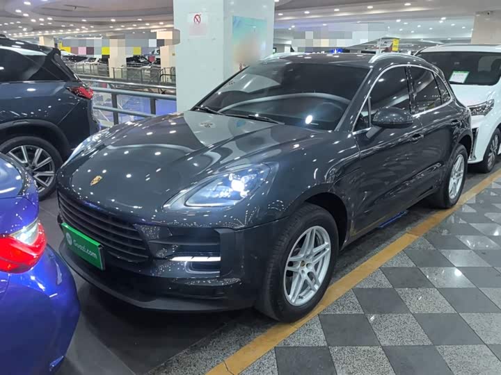 Фото 1 - Porsche Macan