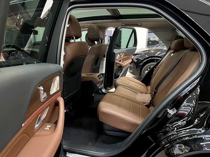 Фото 7 - Mercedes-Benz GLE-Class