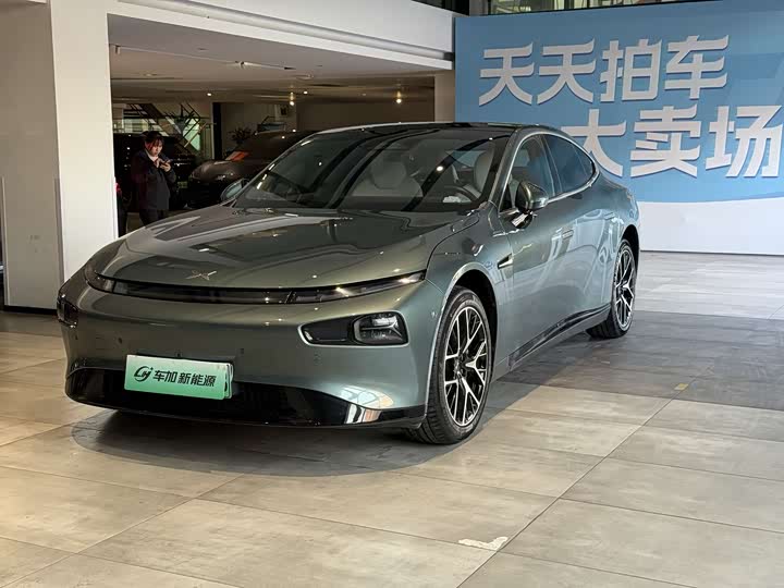Фото 1 - XPeng P7