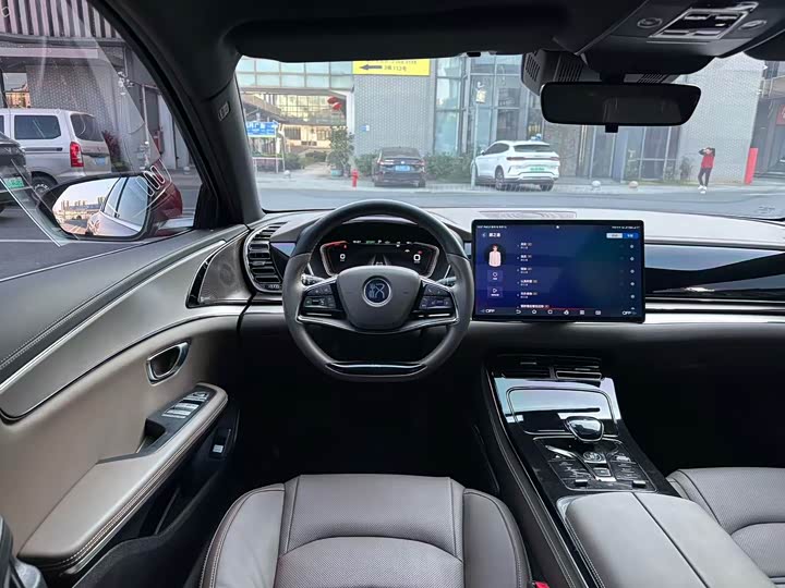 Фото 6 - BYD Han