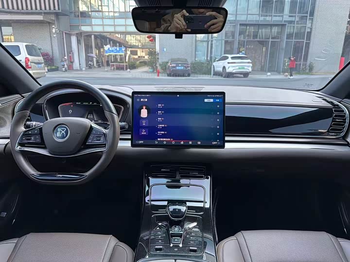 Фото 7 - BYD Han